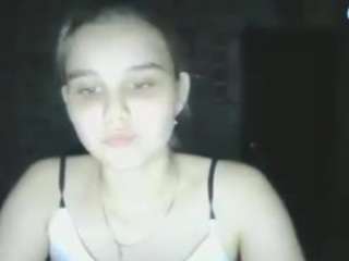 JuicyStrawberries4you nude on Live Cam Sex Chat