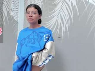 Little-ascaban18 nude on Live Cam Sex Chat