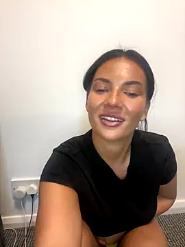 littlemisslilly nude on webcam for live sex chat