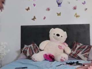 mayaanderson nude on Live Cam Sex Chat