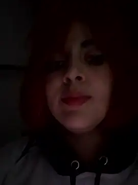 miasavagexxx20 nude on webcam for live sex chat