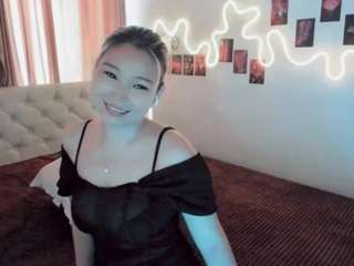 RileyMee nude on Live Cam Sex Chat