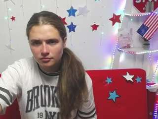 CarolineMiller nude on Live Cam Sex Chat