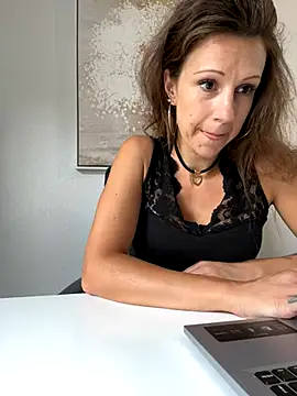 Johannax nude on webcam for live sex chat