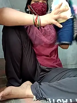 Mamta_Chaterjee nude on webcam for live sex chat
