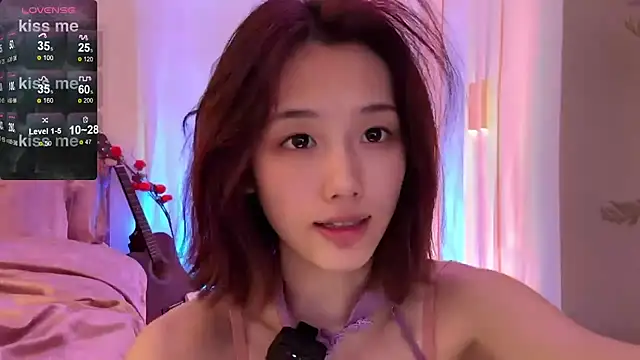 Martha-xiaorou nude on webcam for live sex chat