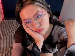 Melody Hill nude on Live Cam Sex Chat