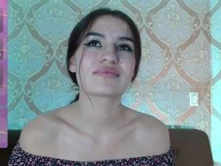 shantall-24 nude on Live Cam Sex Chat