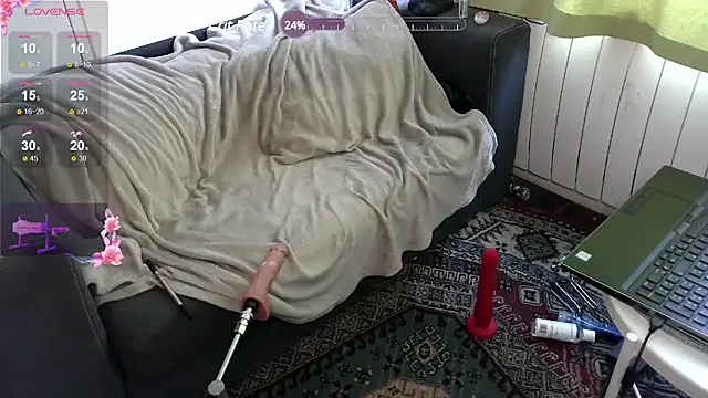 AnalQueenAssmodee nude on webcam for live sex chat