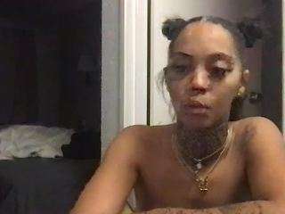 Arnisiaxxx nude on Live Cam Sex Chat