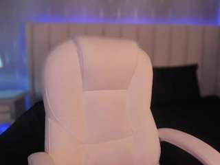 Coraline-Clark nude on Live Cam Sex Chat