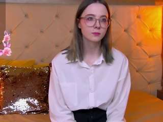 JudyOlson nude on Live Cam Sex Chat