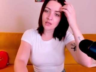 melrosestrip nude on Live Cam Sex Chat