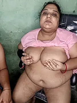 Naughty-Alia nude on webcam for live sex chat