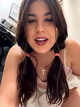 ChloeGraff nude on webcam for live sex chat