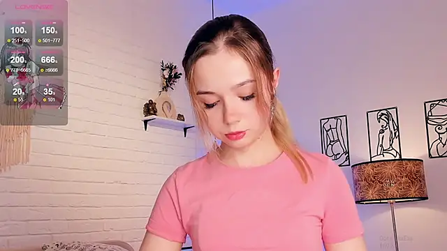 DominikaElis nude on webcam for live sex chat