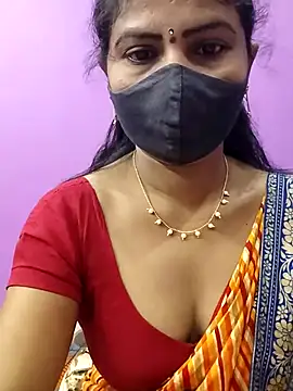 tinaa92 nude on webcam for live sex chat
