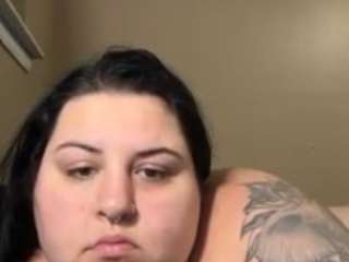bubbl3Liciouss nude on Live Cam Sex Chat