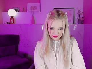 EmilyAir nude on Live Cam Sex Chat