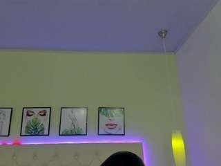 emilycutee nude on Live Cam Sex Chat