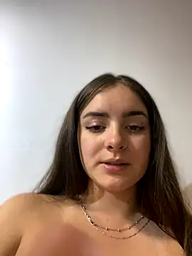imlindapink nude on webcam for live sex chat
