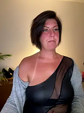 NatiLove35 nude on webcam for live sex chat