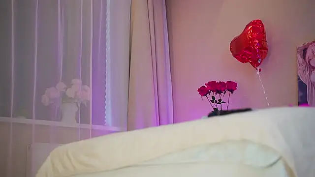 RosyEmily nude on webcam for live sex chat
