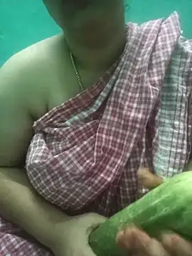 tamilniranjana nude on webcam for live sex chat