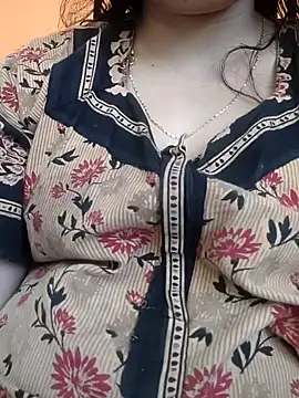 Aaradhya nude on webcam for live sex chat
