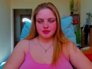 Maddlen nude on Live Cam Sex Chat