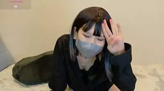sarina_jp nude on webcam for live sex chat