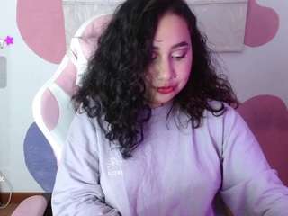 EmysLP nude on Live Cam Sex Chat