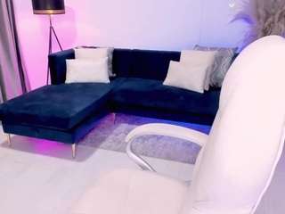Kiim-Jonness nude on Live Cam Sex Chat