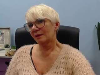 LilianHeart nude on Live Cam Sex Chat