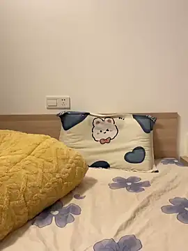 lululu-sweet nude on webcam for live sex chat