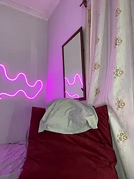 Mizztikaa nude on webcam for live sex chat