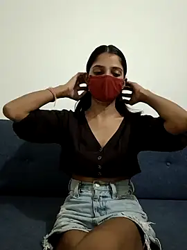 QUEEN-sejal nude on webcam for live sex chat