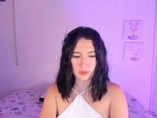 Sky-lee nude on Live Cam Sex Chat