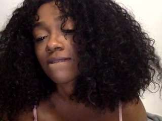 TantalizingBich nude on Live Cam Sex Chat