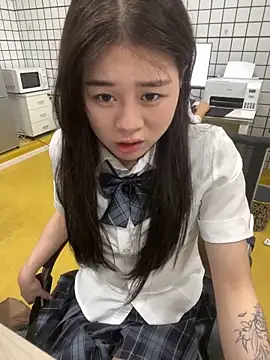 ChengYu_0702 nude on webcam for live sex chat