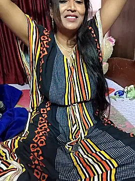 Hotty-rosni1 nude on webcam for live sex chat
