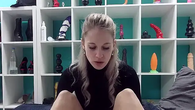 Jessyleyy nude on webcam for live sex chat