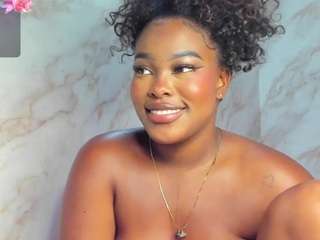 Kasey-Delvey nude on Live Cam Sex Chat