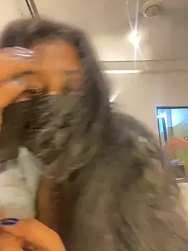 Queen-Of-Spades nude on webcam for live sex chat