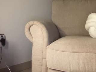 bustyblondebarbie nude on Live Cam Sex Chat