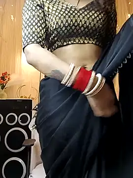 Cute-Maahi nude on webcam for live sex chat