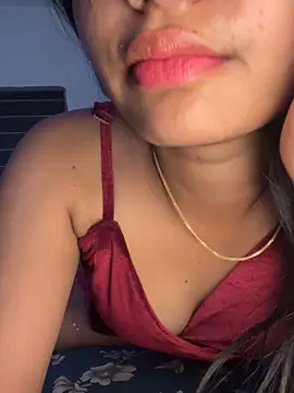 Cute-Shizuuu nude on webcam for live sex chat