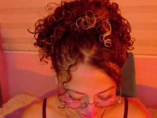 Nefeerkitty nude on Live Cam Sex Chat