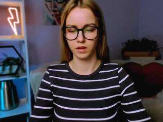 cassandra-w nude on Live Cam Sex Chat