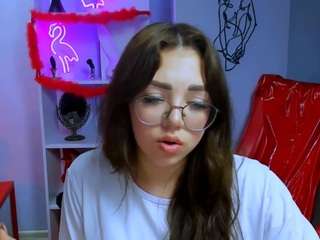 selin-cute nude on Live Cam Sex Chat
